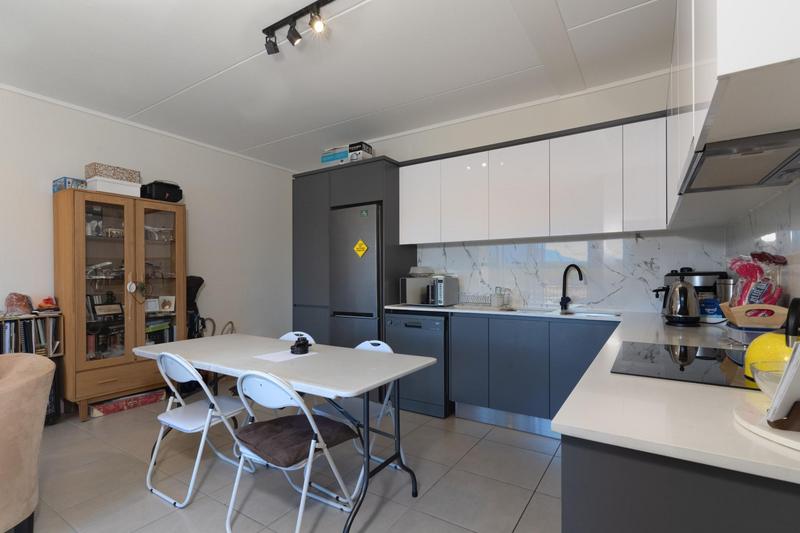 2 Bedroom Property for Sale in The Huntsman Western Cape